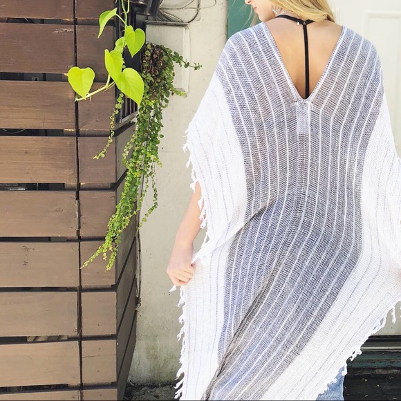 Free People lightweight poncho - Picture 5 of 5